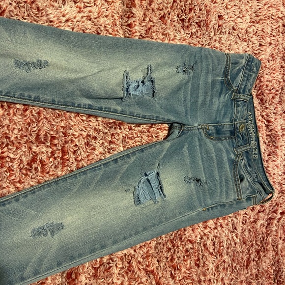 Distressed American Eagle Jeans - Picture 1 of 4